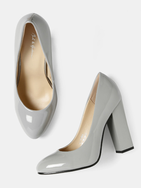 

Mast & Harbour Women Grey Solid Pumps