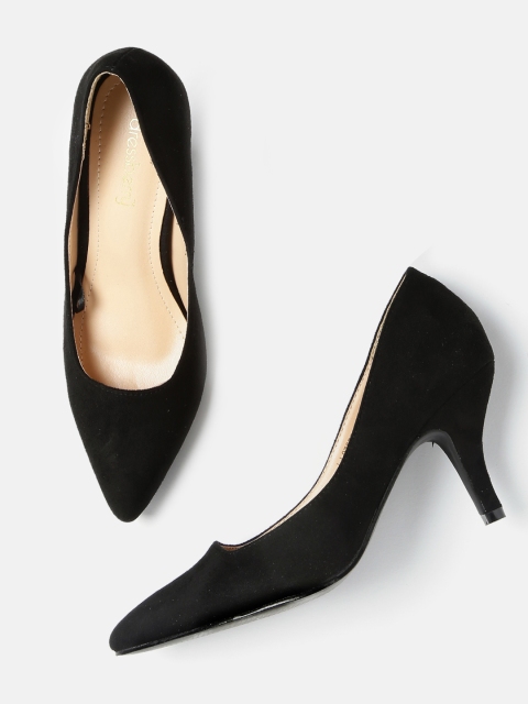 

DressBerry Women Black Solid Pumps