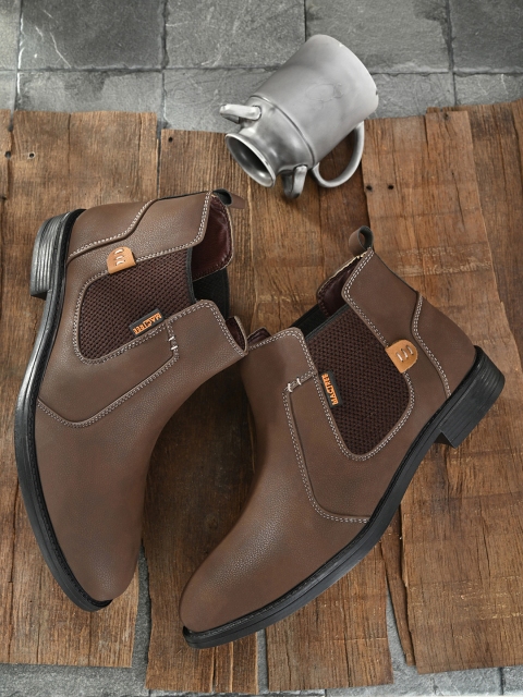 

Mactree Men Brown Nubuck Chelsea Boots