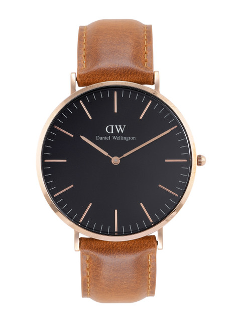 

Daniel Wellington Men Black Leather Classic Analogue Automatic Watch DW00100126_1