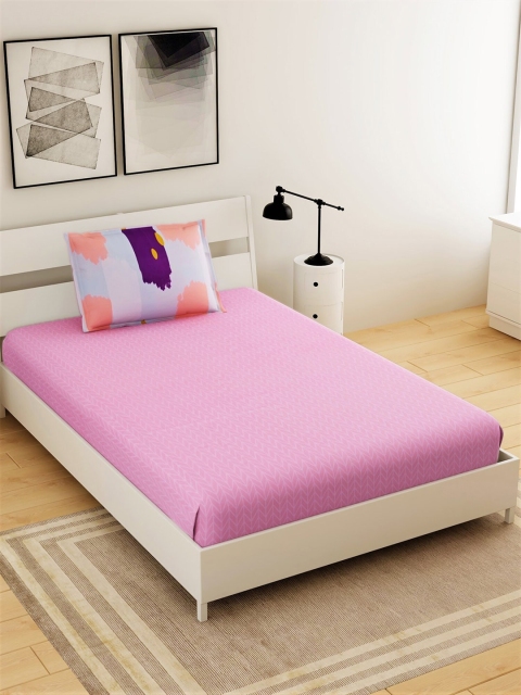 

Salona Bichona Pink & Off White Geometric 144 TC Single Bedsheet with 1 Pillow Covers