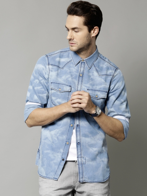 

French Connection Men Blue Washed Denim Shirt, White