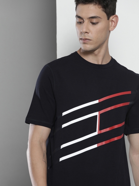 

Tommy Hilfiger Men Navy Blue Printed T-shirt