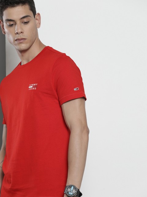 

Tommy Hilfiger Men Red White Printed Slim Fit Pure Cotton T-shirt