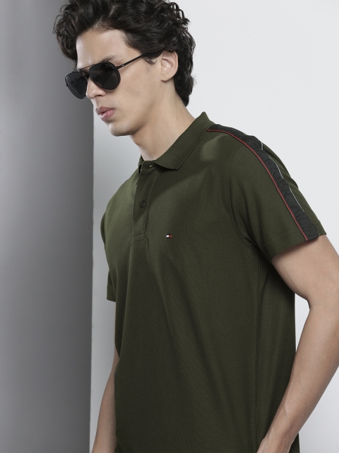 

Tommy Hilfiger Men Olive Green Solid Polo Collar T-shirt