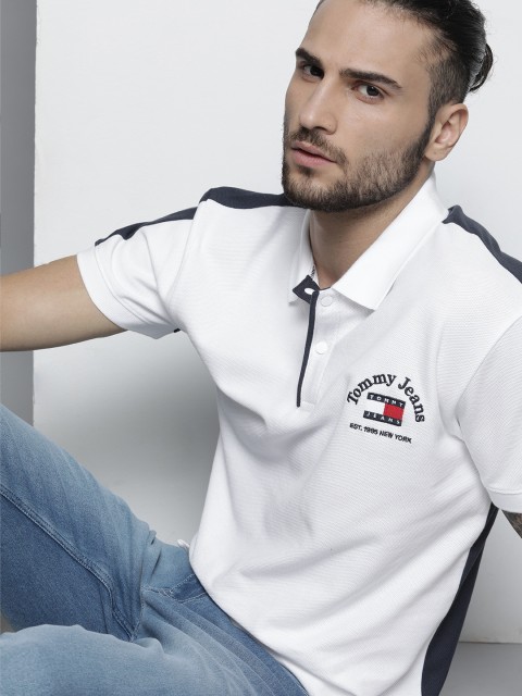 

Tommy Hilfiger Men White Navy Blue Colourblocked Polo Collar Pure Cotton T-shirt
