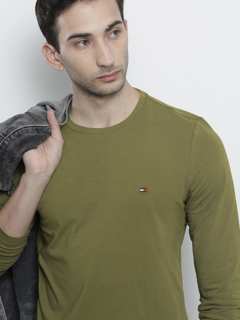 

Tommy Hilfiger Men Olive Green Organic Cotton Slim Fit Organic Cotton T-shirt