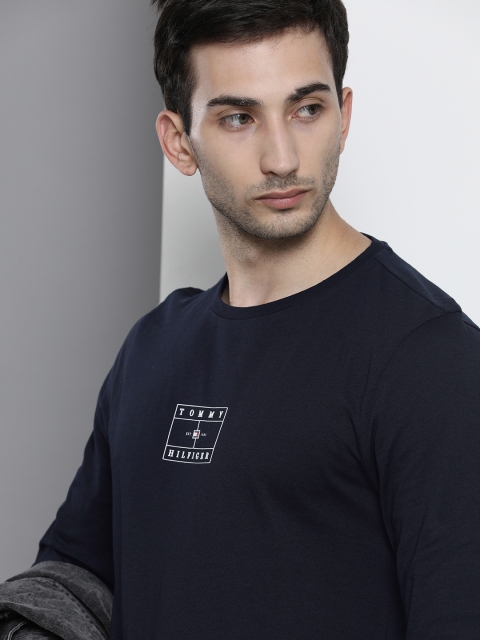 

Tommy Hilfiger Men Navy Blue T-shirt With Printed Detailing