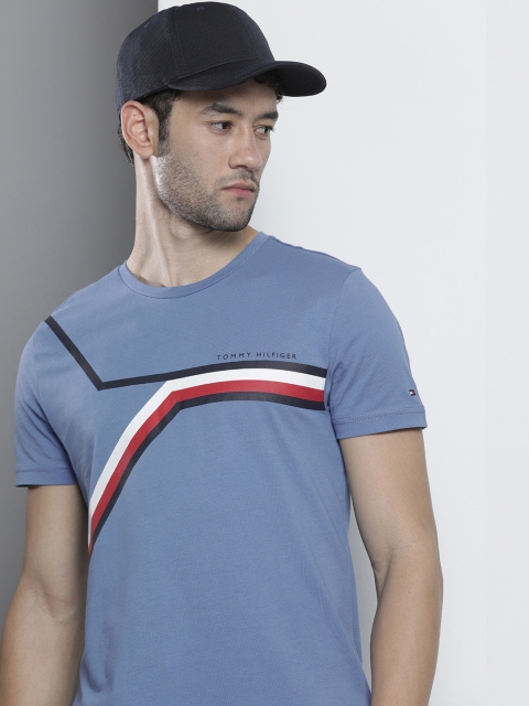 

Tommy Hilfiger Men Blue Red Striped Organic Cotton T-shirt