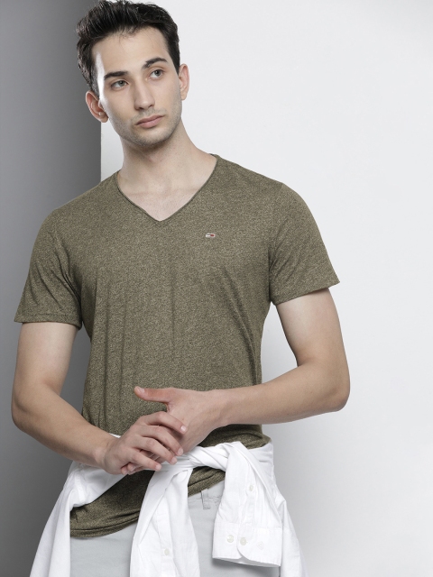 

Tommy Hilfiger Men Olive Green Slim Fit T-shirt