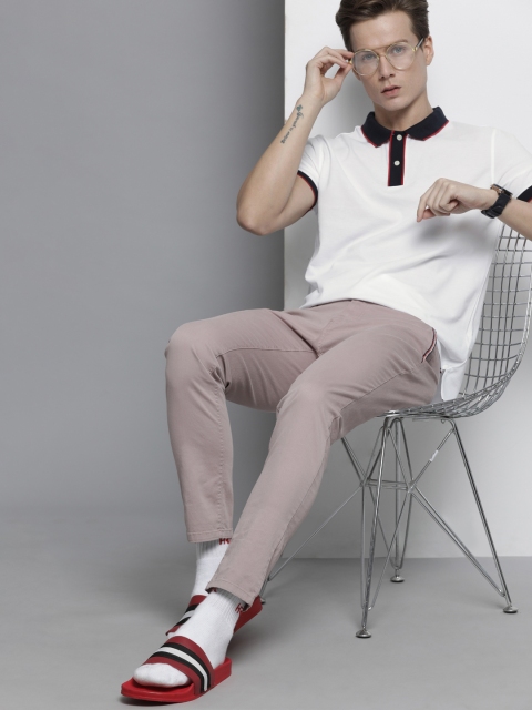 

Tommy Hilfiger Men White Contrast Polo Collar T-shirt