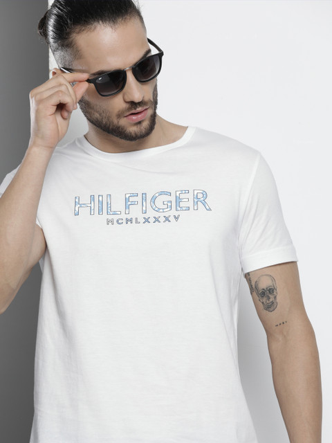 

Tommy Hilfiger Men White Blue Brand Logo Printed Organic Cotton T-shirt