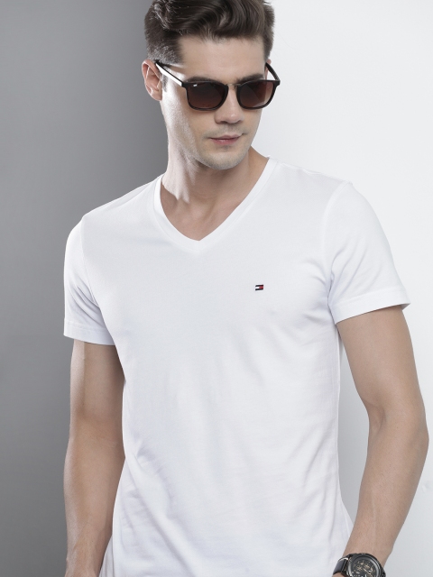 

Tommy Hilfiger Men White V-Neck Slim Fit T-shirt