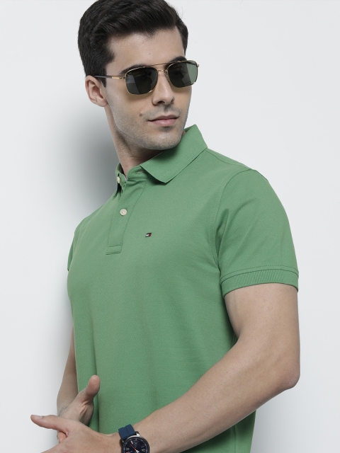 

Tommy Hilfiger Men Green Polo Collar Slim Fit T-shirt