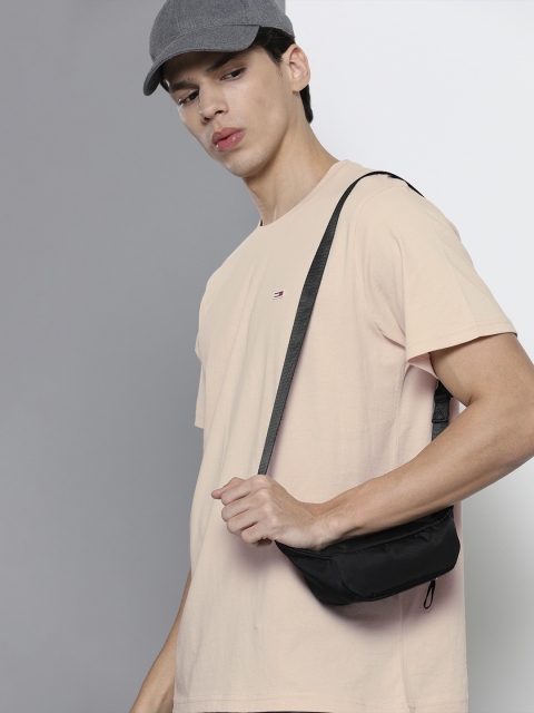 

Tommy Hilfiger Men Beige Round Neck T-shirt