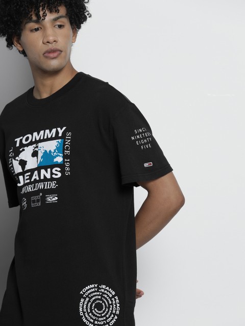 

Tommy Hilfiger Men Black Brand Logo Printed Pure Cotton T-shirt