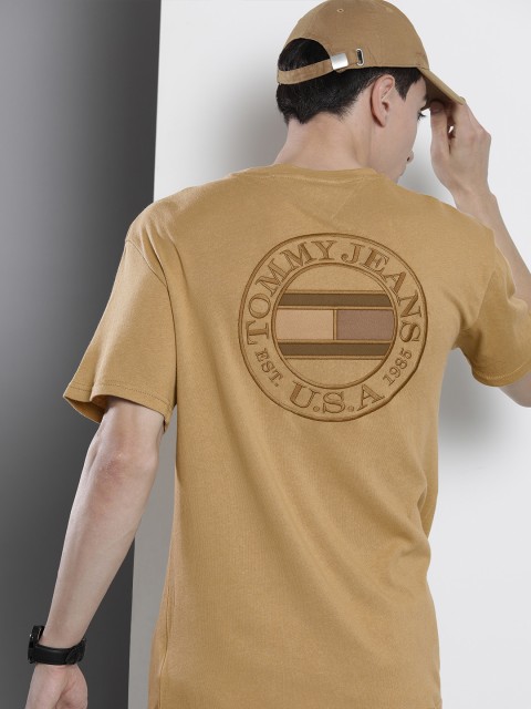 

Tommy Hilfiger Men Khaki Brand Logo Embroidered Pure Cotton T-shirt