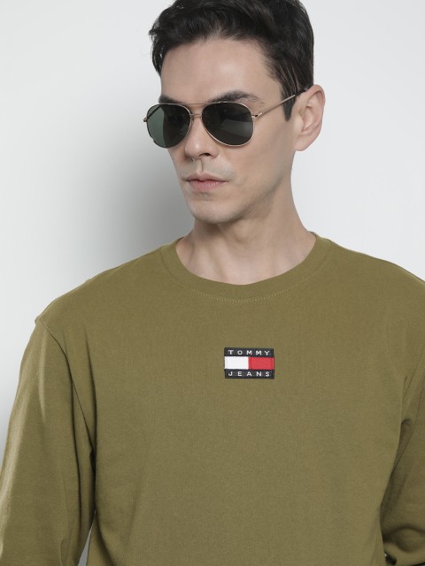 

Tommy Hilfiger Men Olive Green White Printed Pure Cotton T-shirt