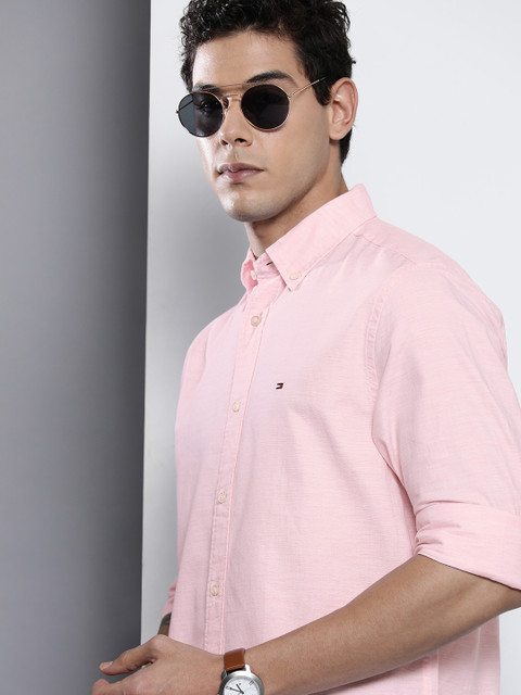 

Tommy Hilfiger Men Pink Self Design Pure Cotton Casual Shirt
