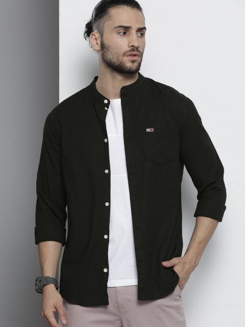 

Tommy Hilfiger Men Black Slim Fit Casual Shirt