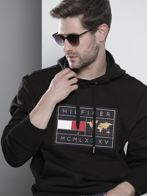 

Tommy Hilfiger Men Black & Yellow Embroidered Hooded Sweatshirt