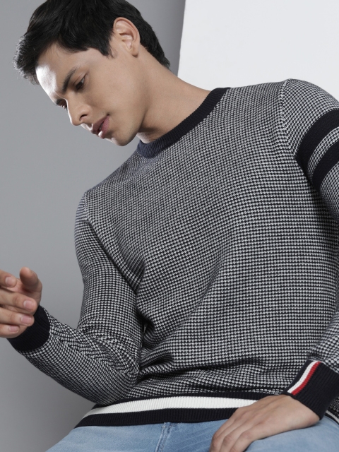 

Tommy Hilfiger Men Navy Blue & White Pullover