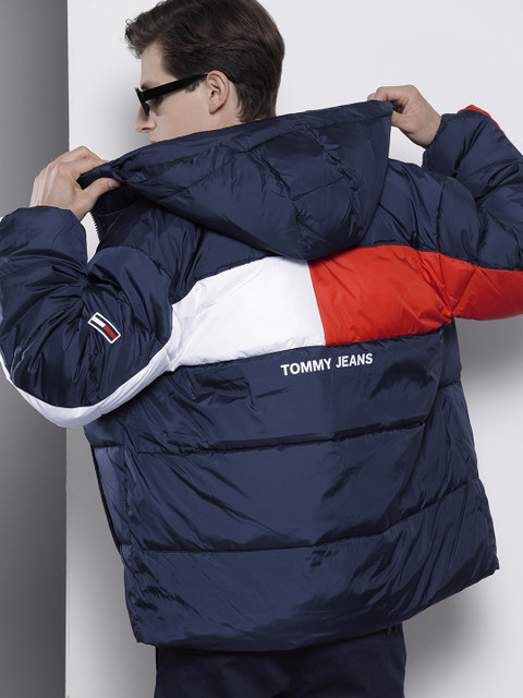 

Tommy Hilfiger Men Navy Blue & White Colourblocked Padded Jacket