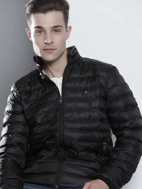 

Tommy Hilfiger Men Black Solid Lightweight PACKABLE CIRCULAR Puffer Jacket