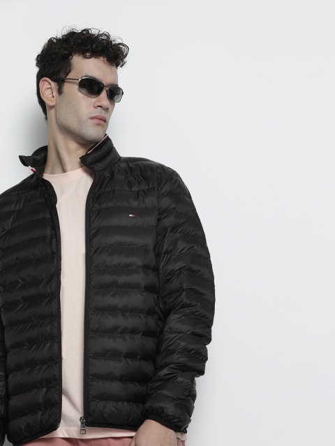 

Tommy Hilfiger Men Black Lightweight Puffer Jacket