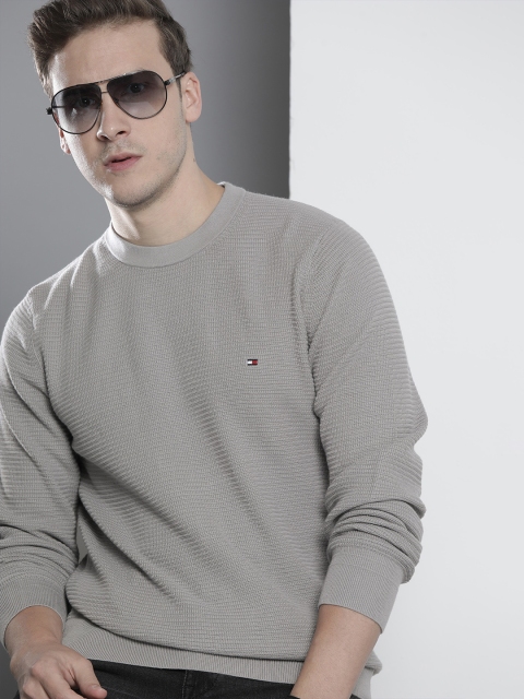 

Tommy Hilfiger Men Grey Organic Cotton Self-Design Sweater