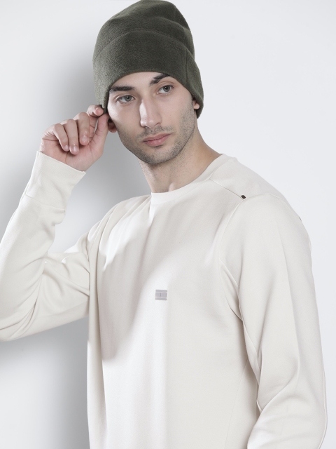 

Tommy Hilfiger Men Off White Sweatshirt