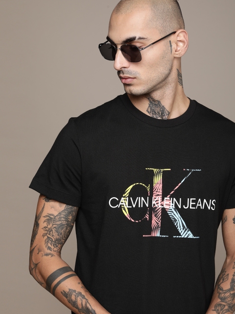 

Calvin Klein Jeans Men Black Brand Logo Printed T-shirt