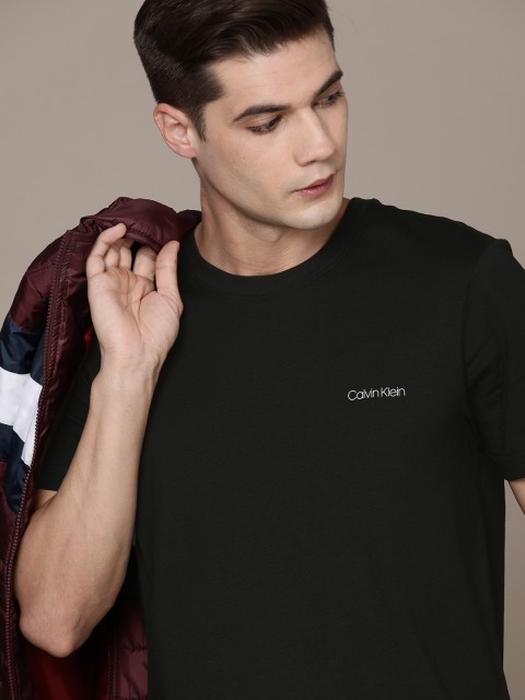 

Calvin Klein Jeans Men Black Brand Logo Pure Cotton T-shirt