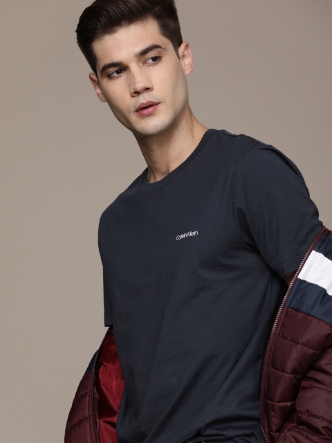 

Calvin Klein Jeans Men Navy Blue Pure Cotton T-shirt with Printed Detail