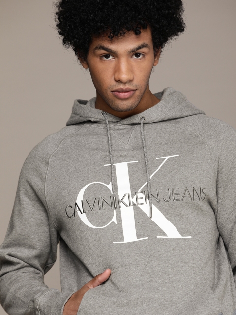 

Calvin Klein Jeans Men Grey Melange Embroidered Hooded Sweatshirt