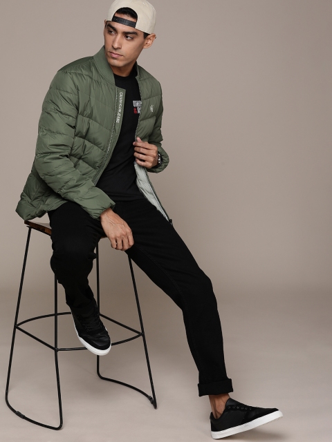 

Calvin Klein Jeans Men Olive Green Lightweight Puffer Jacket