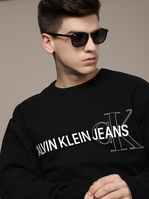 

Calvin Klein Jeans Men Black & White Printed Sweatshirt