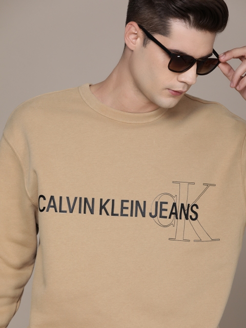 

Calvin Klein Jeans Men Beige & Black Printed Sweatshirt