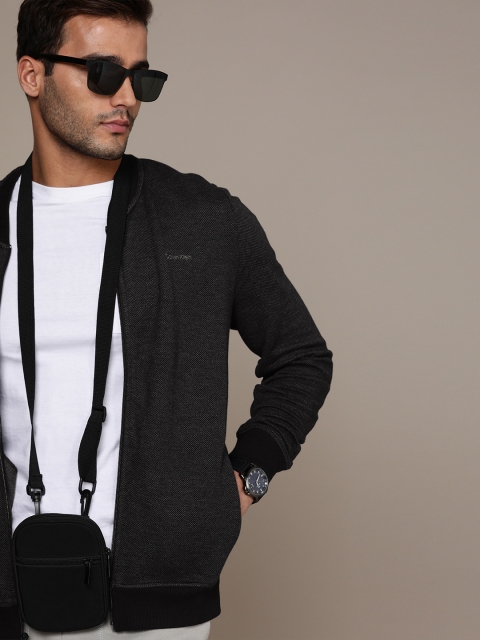 

Calvin Klein Jeans Men Black Solid Sweatshirt