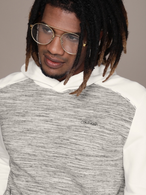 

Calvin Klein Jeans Men White & Grey Melange Colourblocked Hooded Sweatshirt