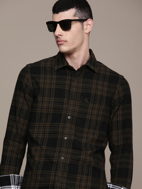

Calvin Klein Jeans Men Olive & Black Checked Casual Shirt