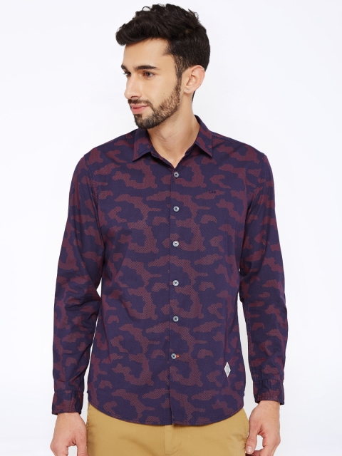 

Lee Men Navy Blue Printed Casual Shirt
