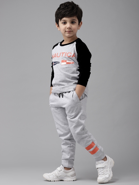 

Nautica Boys Grey Solid Joggers