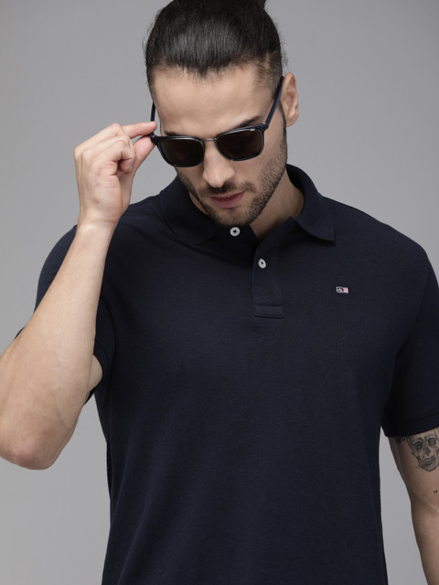 

Arrow Men Navy Blue Polo Collar T-shirt