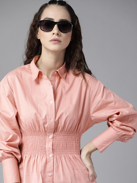 

Roadster Women Pink Pure Cotton Solid Cinched Waist Longline Shirt