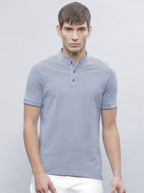 

ether Men Blue Striped T-Shirt