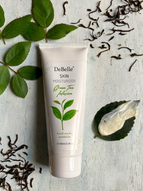 

DeBelle Green Tea Infusion Skin Moisturizer 100 ml, White