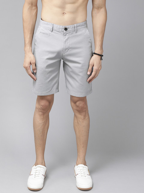 

Roadster Men Grey Mid-Rise Chino Shorts
