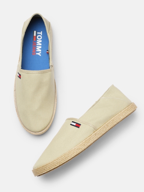 

Tommy Hilfiger Men Cream-Coloured Solid Espadrilles