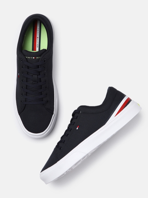 

Tommy Hilfiger Men Navy Blue Solid Sneakers